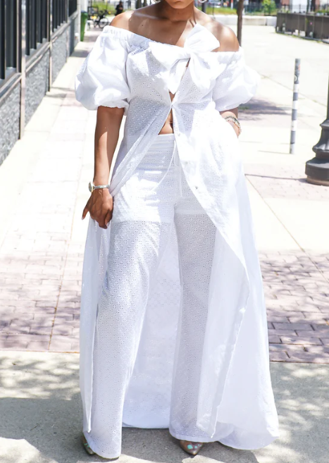 Demure Eyelet Bow 2pc Set