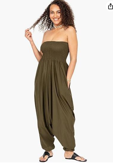 Summer strapless jumpsuit with chest straps and pockets