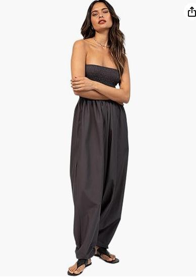 Summer strapless jumpsuit with chest straps and pockets